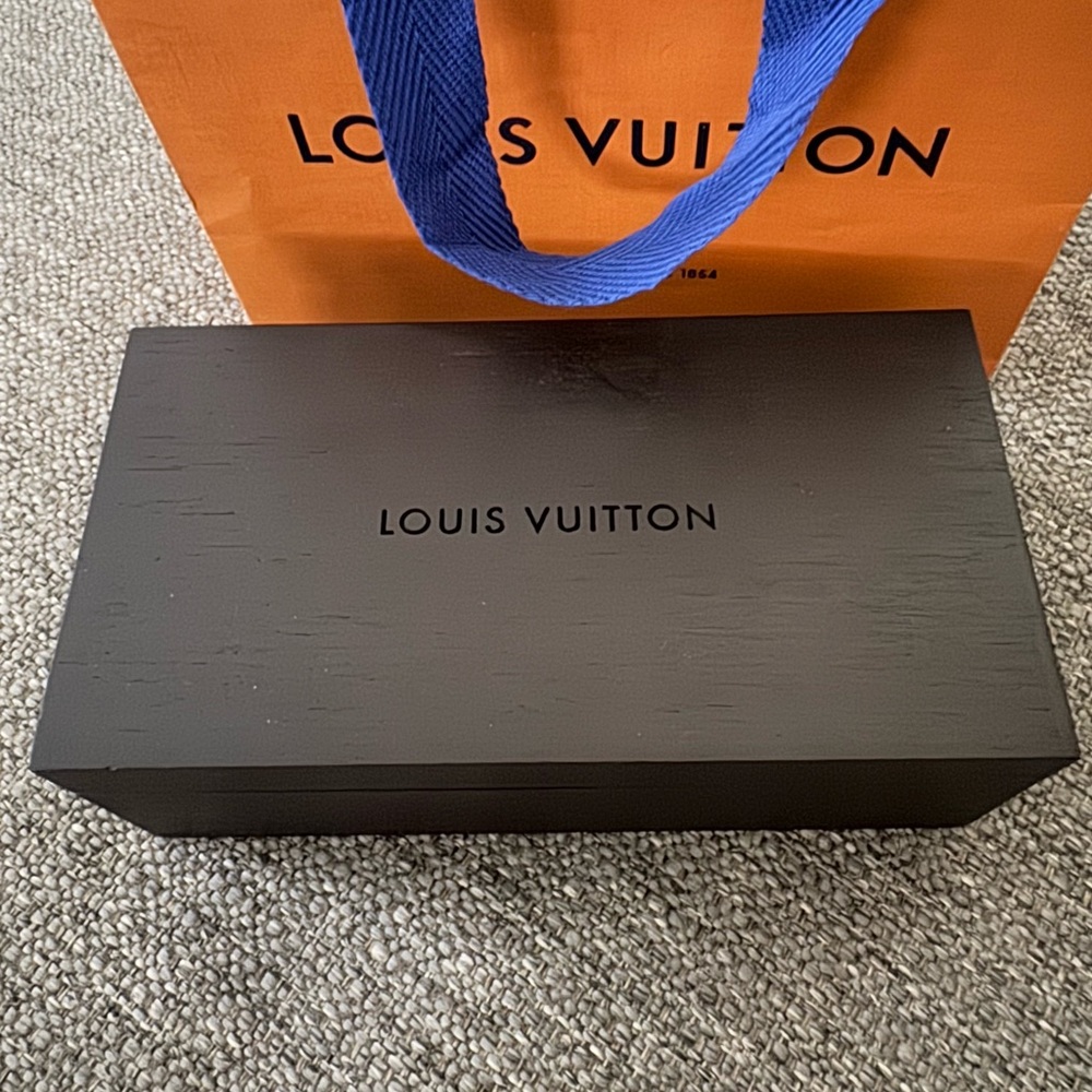 EUC Louis Vuitton Brown Wooden Storage Box W/ shopping bag
